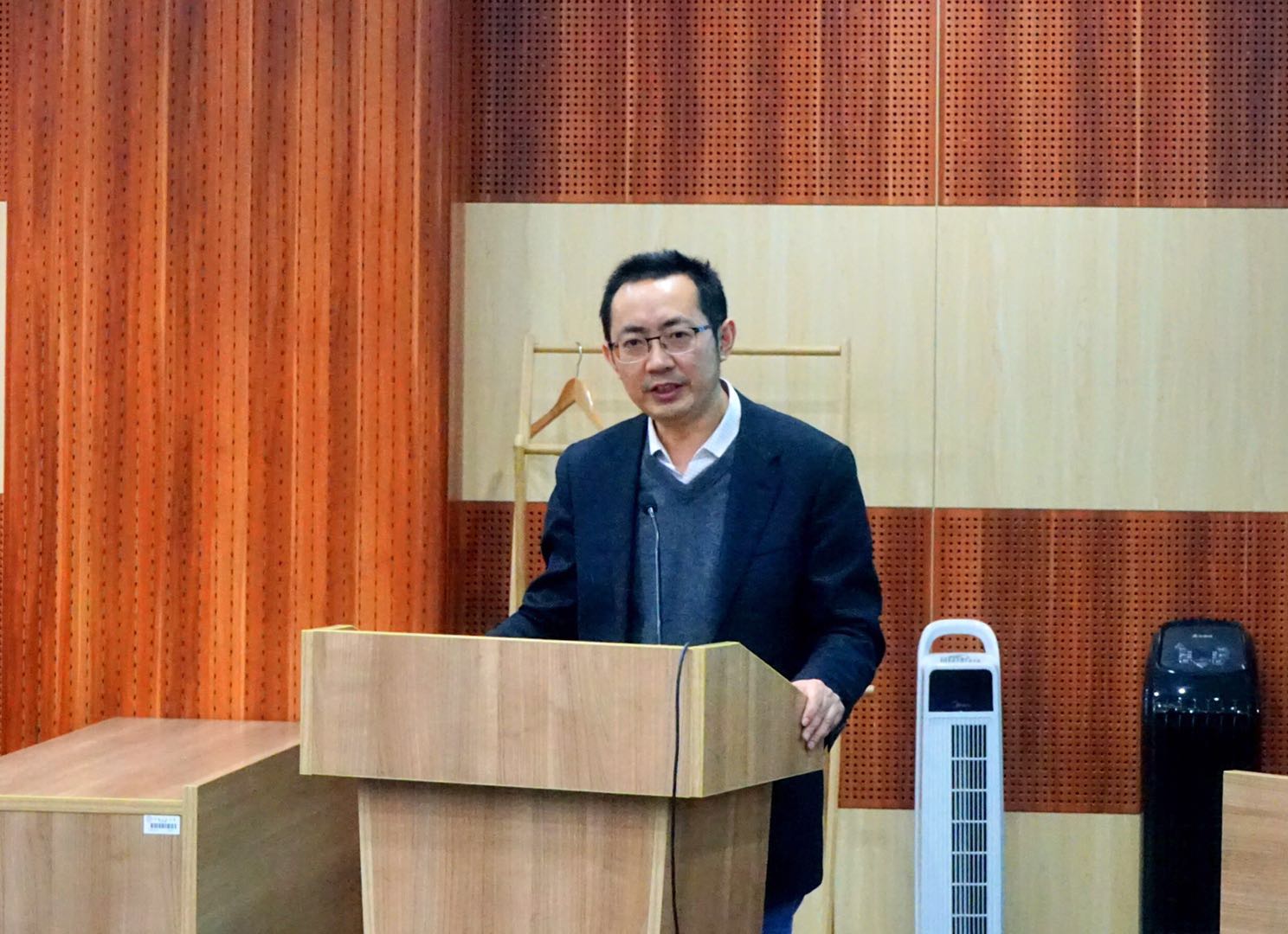 谢望原教授新书《刑事政策与刑法专论》分享会 新闻中心-中国刑事法